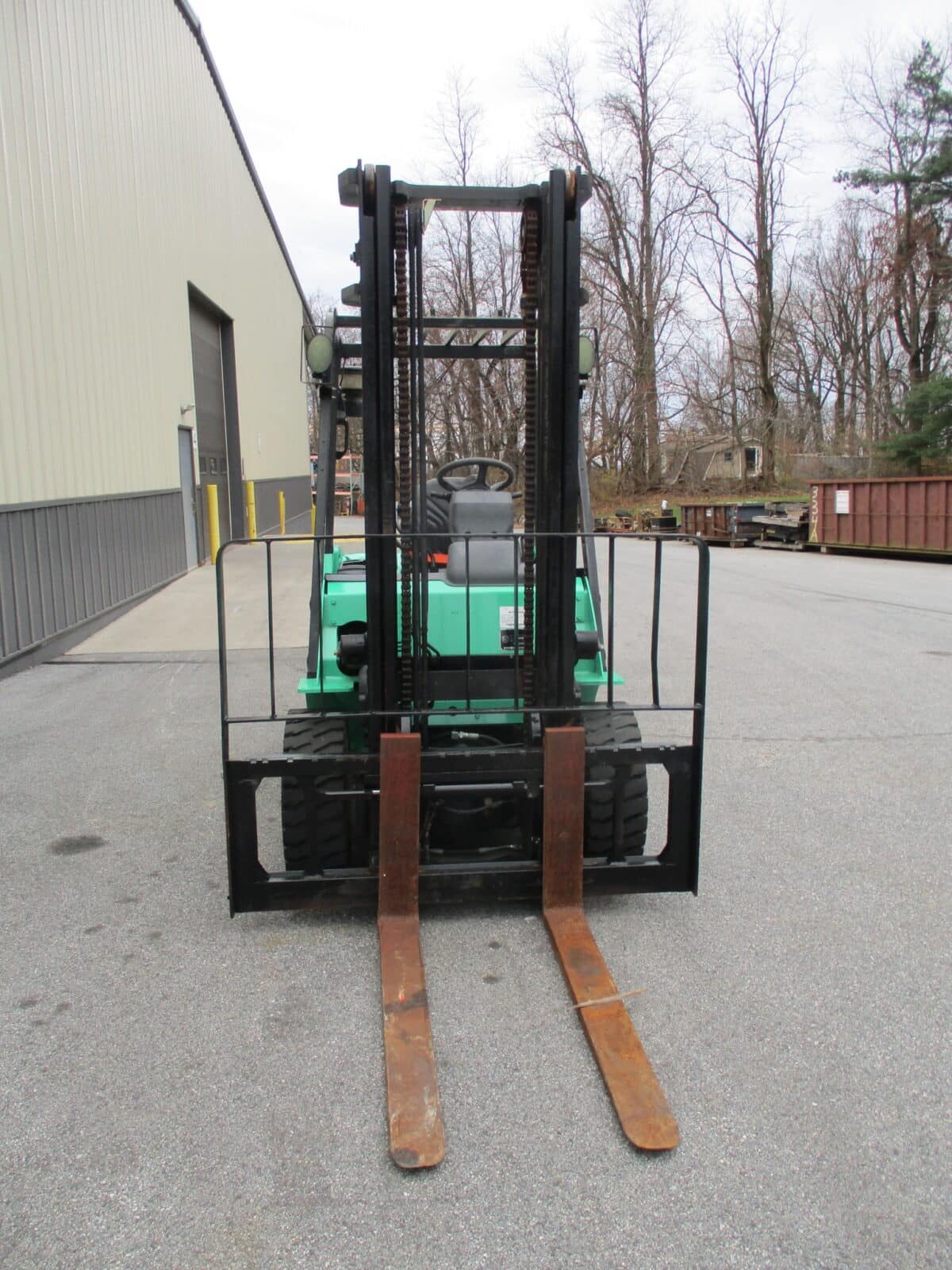 2015 Mitsubishi FD30N 6000 lb Capacity Pneumatic Diesel Forklift