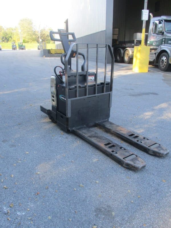 CROWN 6A214955 Front right