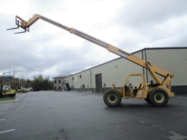 2008 Pettibone 10044 Telehandler - Image 3