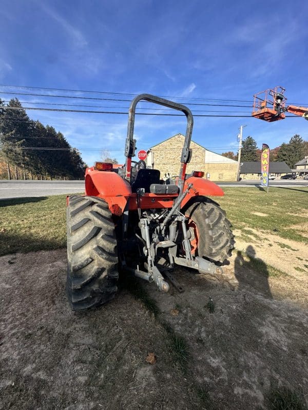 2018 Kubota Tractor - Image 3