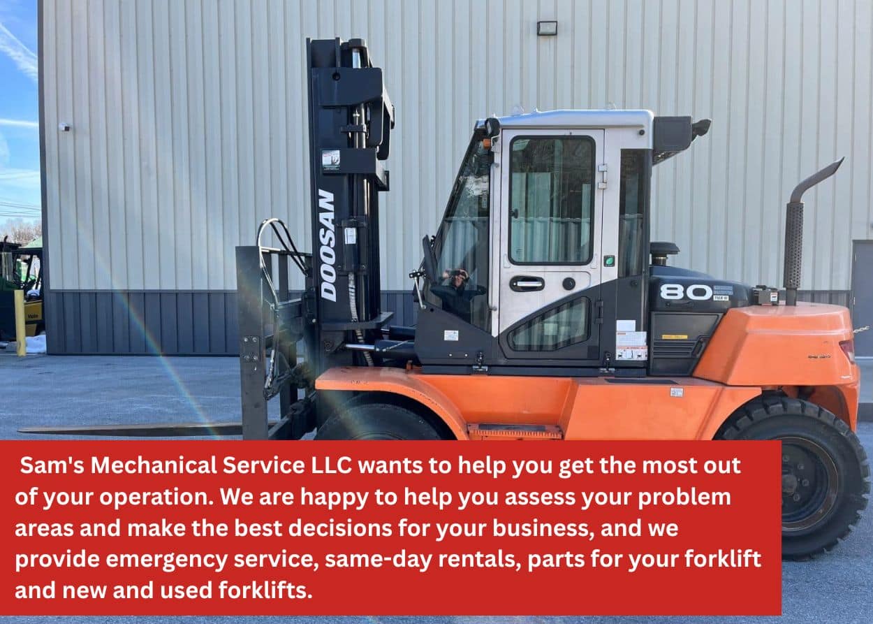 Heavy-duty Doosan forklift parked outside a warehouse facility ready for material handling operations.