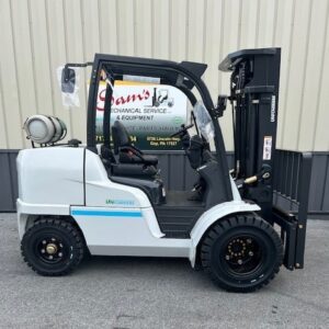 2025 UniCarriers 10,000 lb pneumatic forklift
